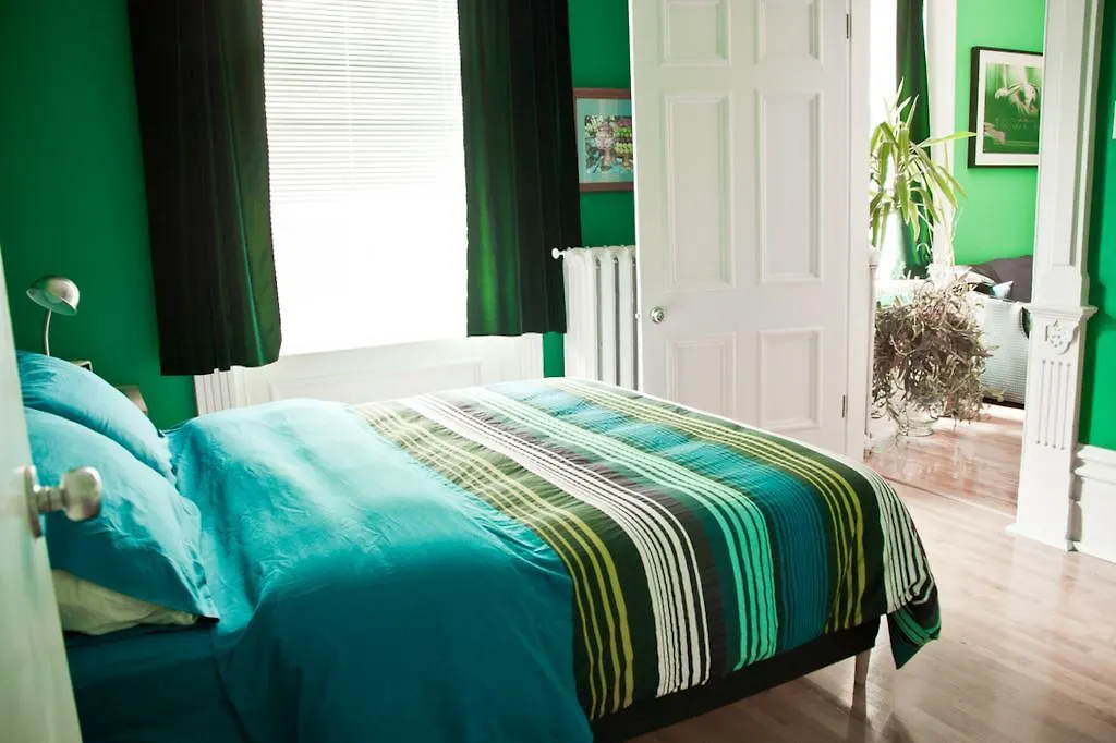 Turquoise B&B Montreal
