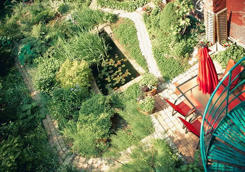 Turquoise B&B Montreal Bed & Breakfast