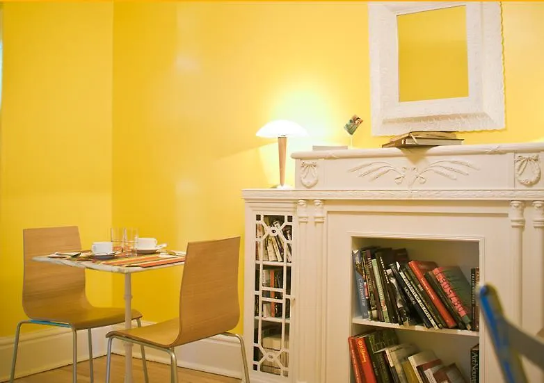 Turquoise B&B Montreal 3*,